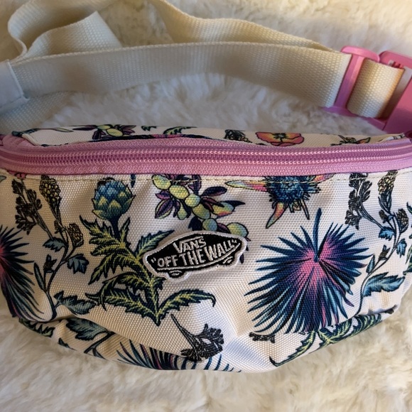 NWT Vans flora belt bag - Picture 2 of 4